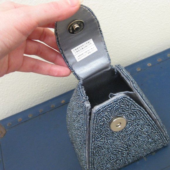 EUC blue beaded evening wristlet purse bag clutch - Picture 5 of 10